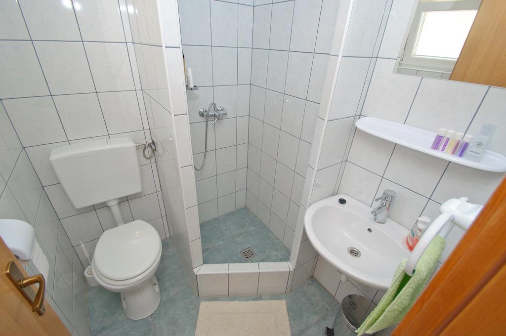 Holiday Home Villa Venta Trogir Kamer foto
